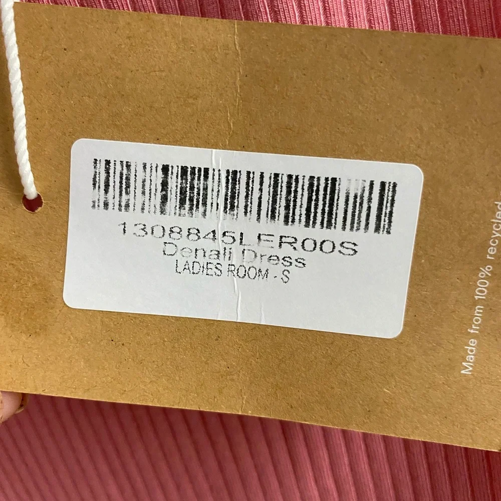 NWOT Reformation Denali Dress in Ladies Room(other pic is to show shape/style… - Picture 6 of 7